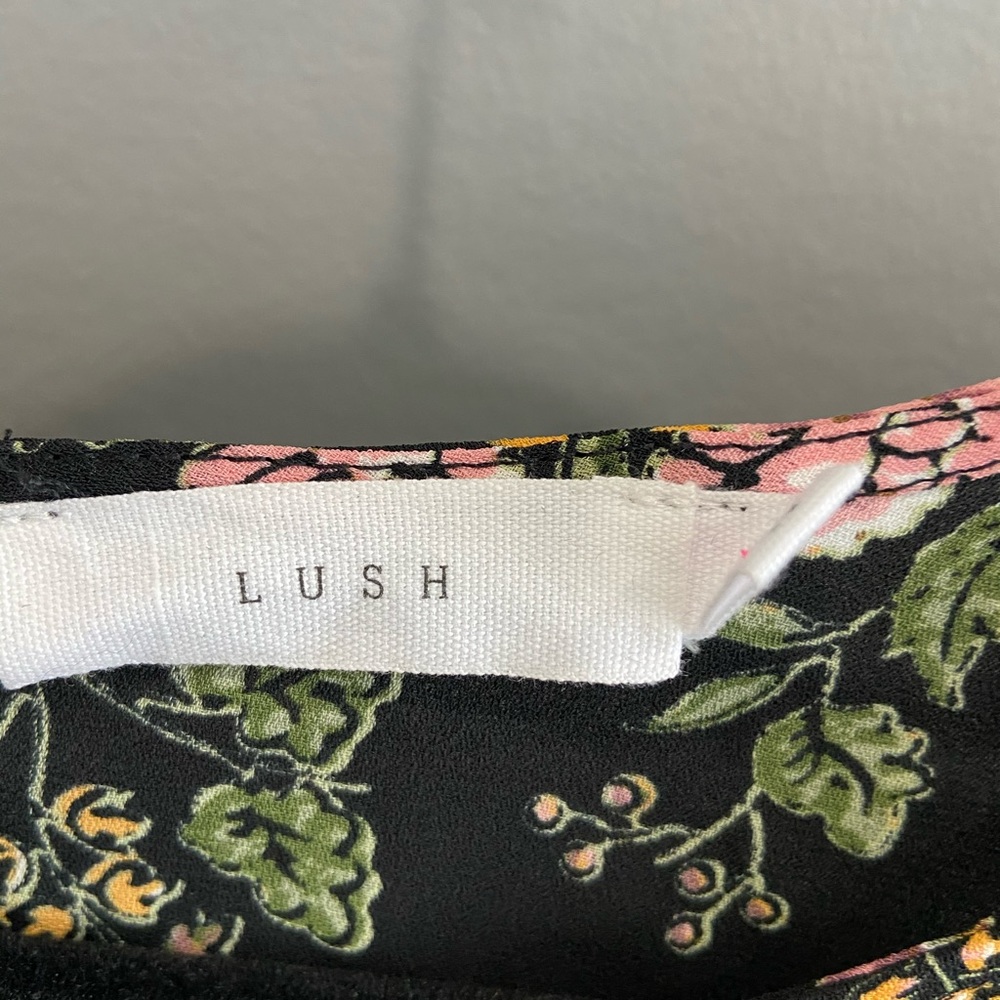 Lush Ruffle Bell Sleeve Blouse - Picture 7 of 8